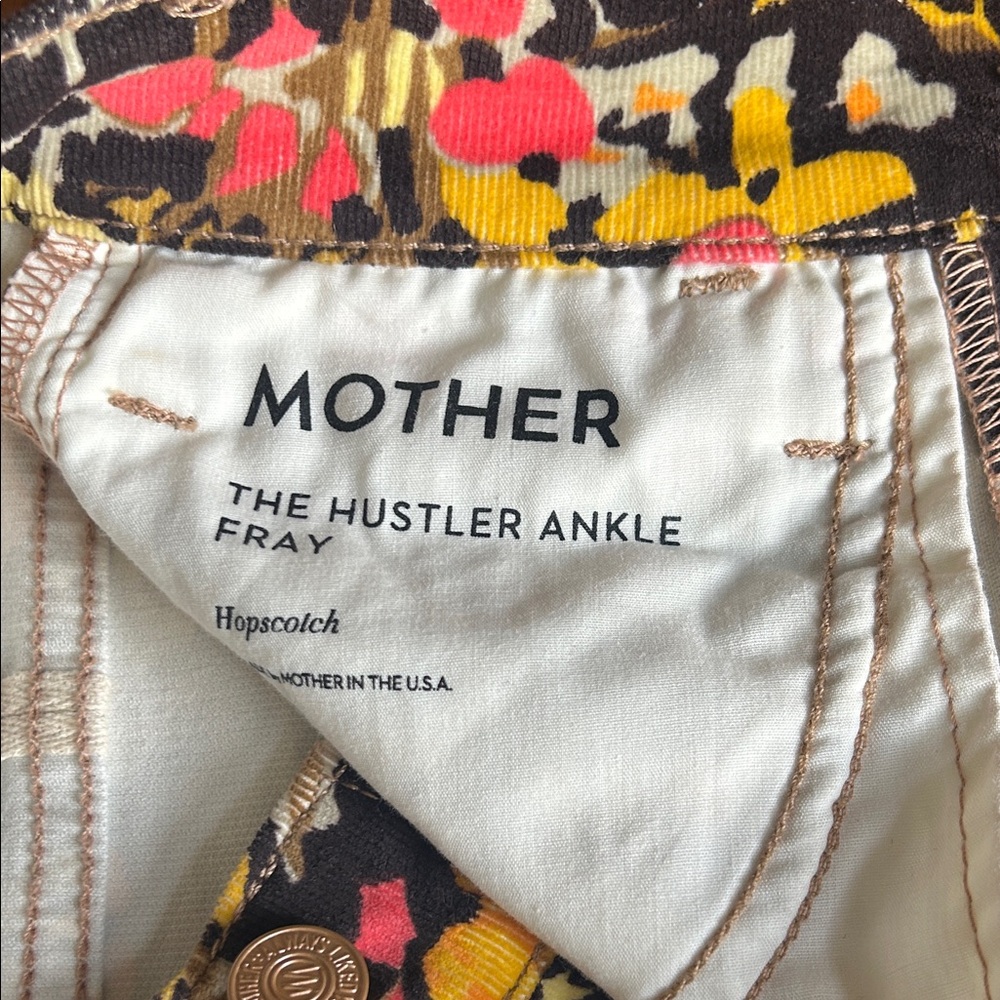 Floral Patterned Pants - Picture 6 of 13